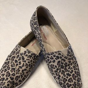 Bobs Skechers Memory Foam Slip On Leopard